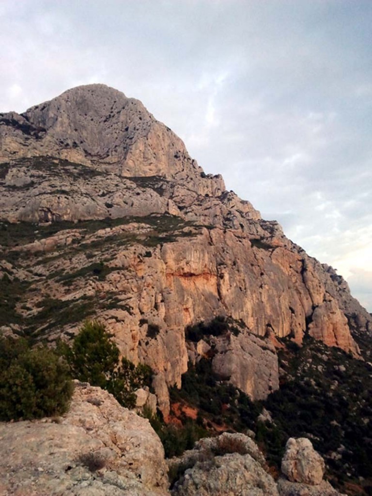 sainte-victoire falaise