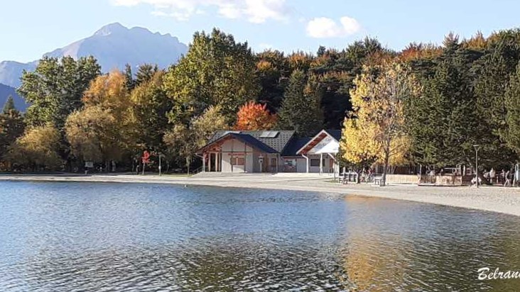 plan d'eau de saint-bonnet-en-Champsaur restaurant - club nautique et de surveillance baignade